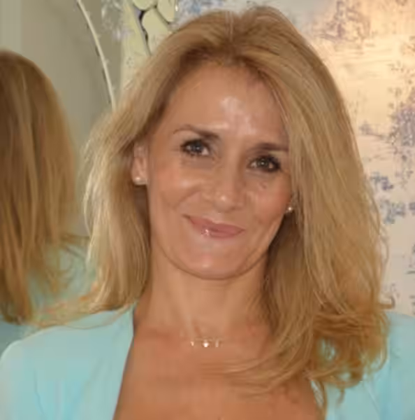 Natividad Lorenzo: Un Legado de Fe y Devoción en el Corazón de la Religión